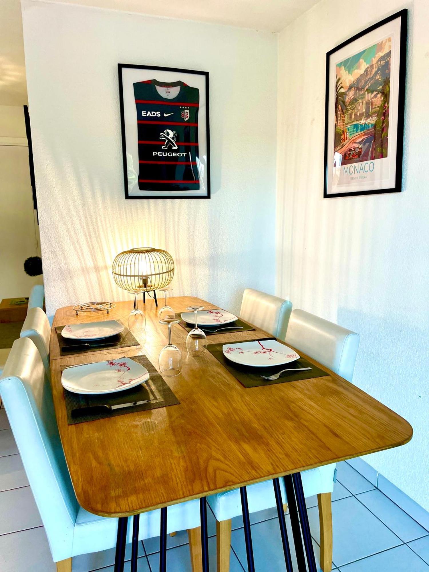 Bel Appartement T3 de 60m2 avec Parking, Terrasse, proche du Métro et du Périph Tolosa Esterno foto