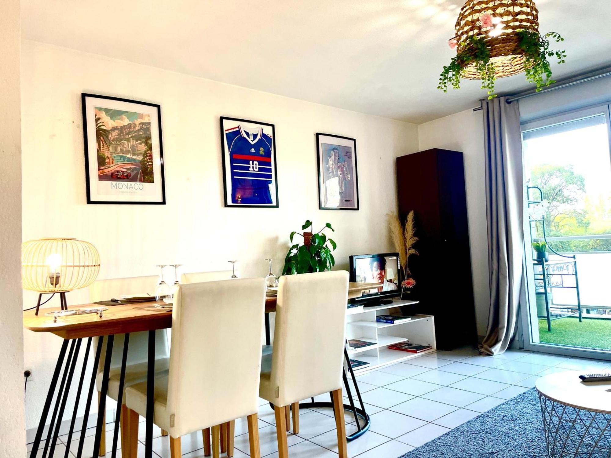 Bel Appartement T3 de 60m2 avec Parking, Terrasse, proche du Métro et du Périph Tolosa Esterno foto