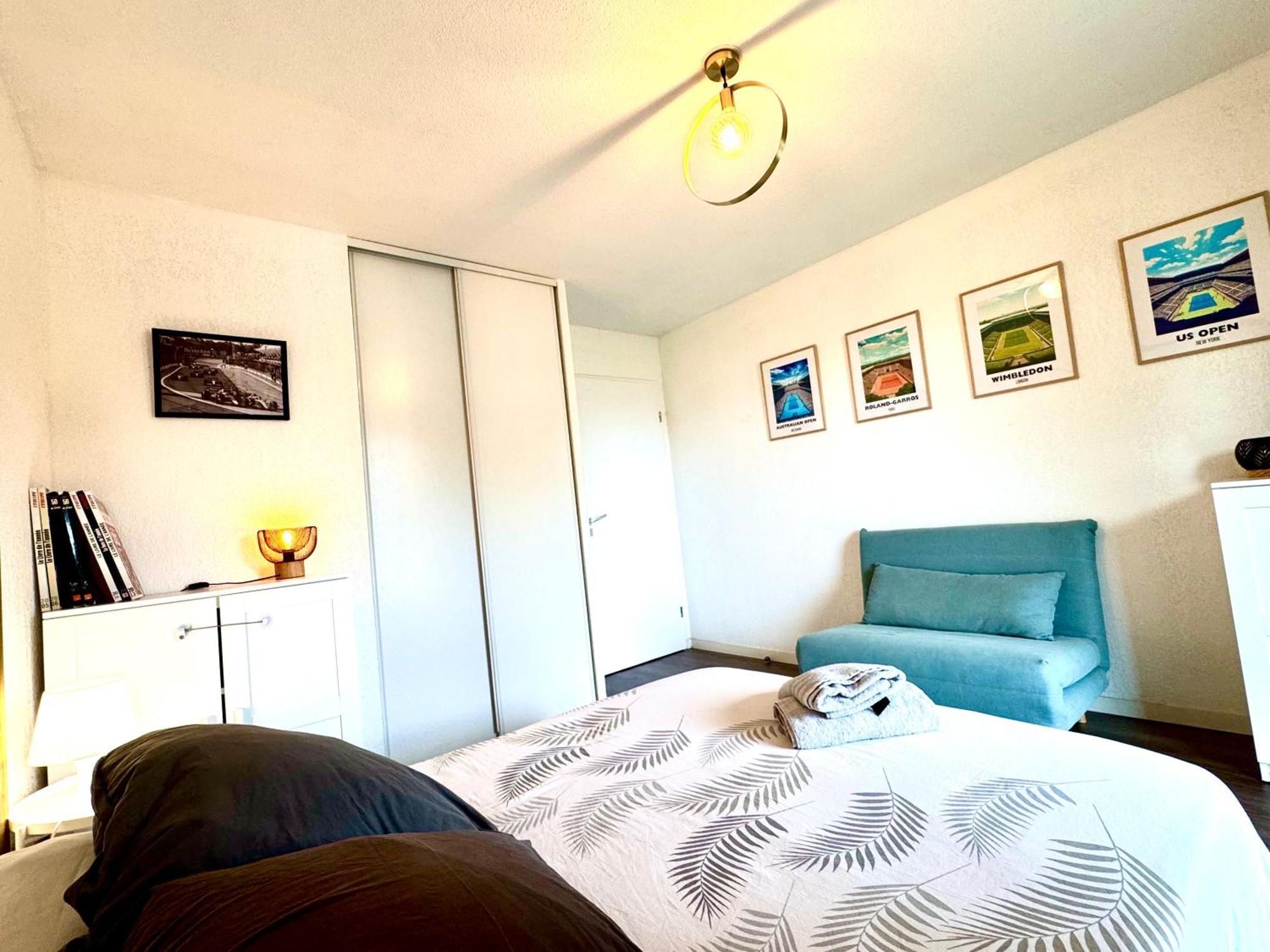 Bel Appartement T3 de 60m2 avec Parking, Terrasse, proche du Métro et du Périph Tolosa Esterno foto