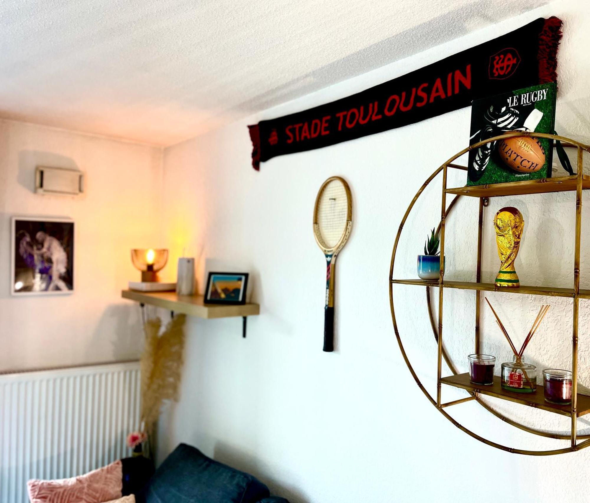 Bel Appartement T3 de 60m2 avec Parking, Terrasse, proche du Métro et du Périph Tolosa Esterno foto