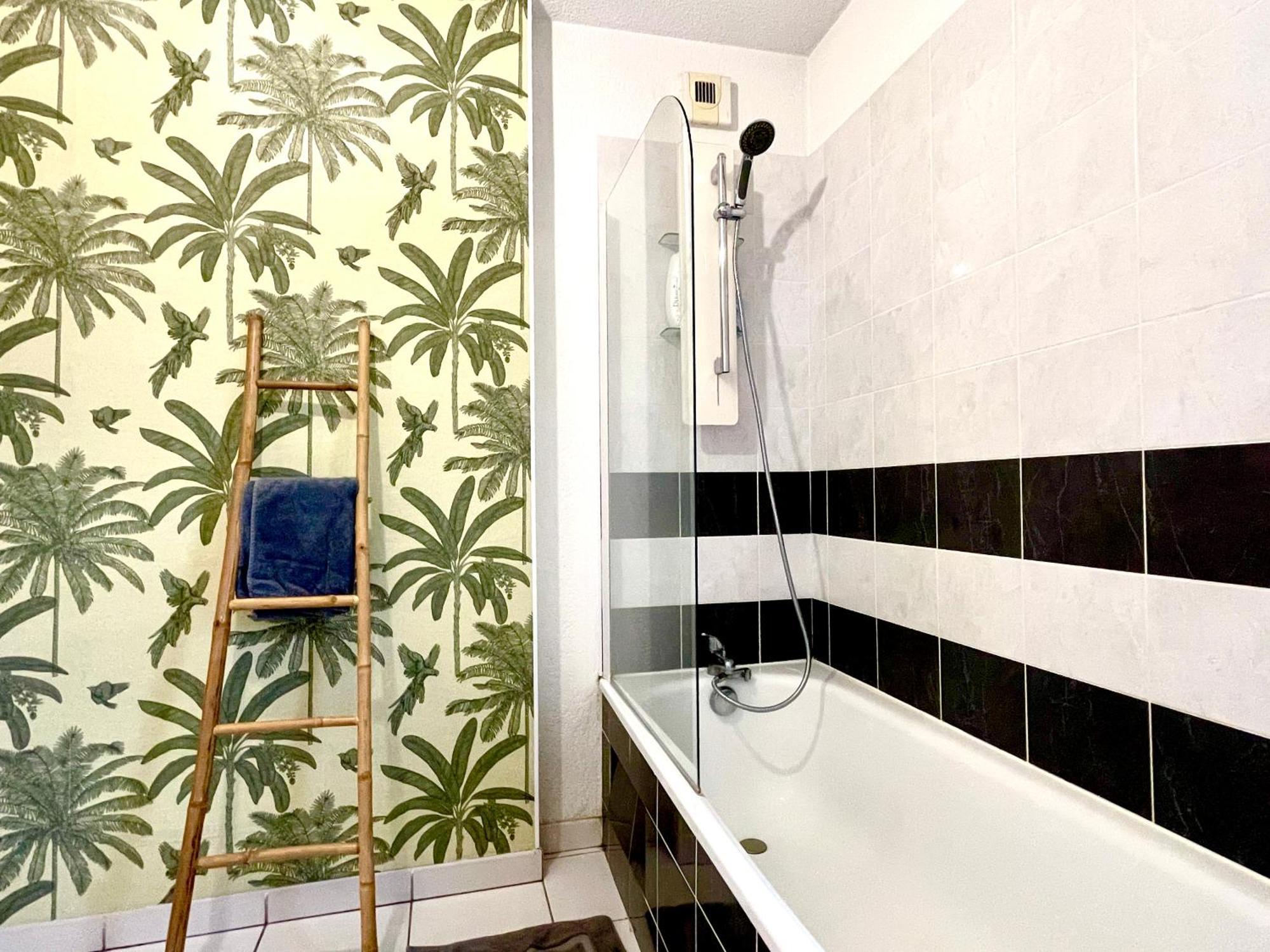 Bel Appartement T3 de 60m2 avec Parking, Terrasse, proche du Métro et du Périph Tolosa Esterno foto